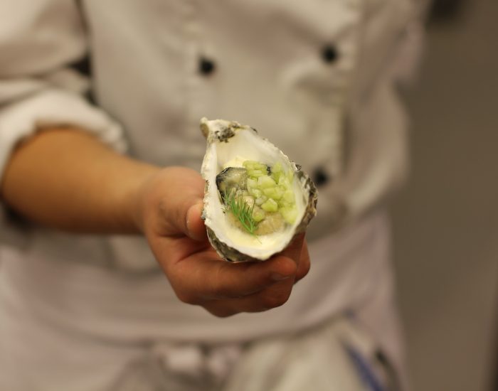 oyster-1758592_1920-700x550