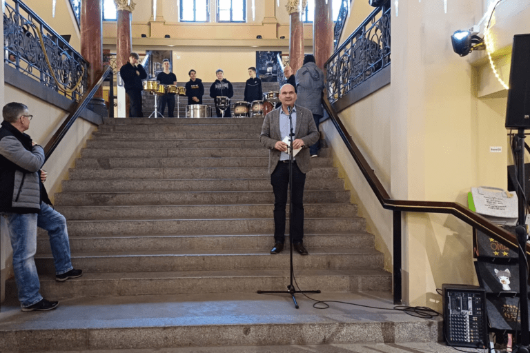 Kaiserslautern – Bürgermeister eröffnet 41. Kulturmarkt in der Fruchthalle
