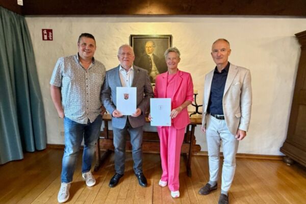 kaiserslautern-50-jahre-im-dienst-der-stadt-uwe-schmeer-feiert