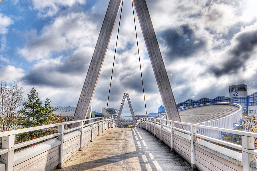 Brücke zur RPTU in Kaiserslautern Brücke zur RPTU in Kaiserslautern